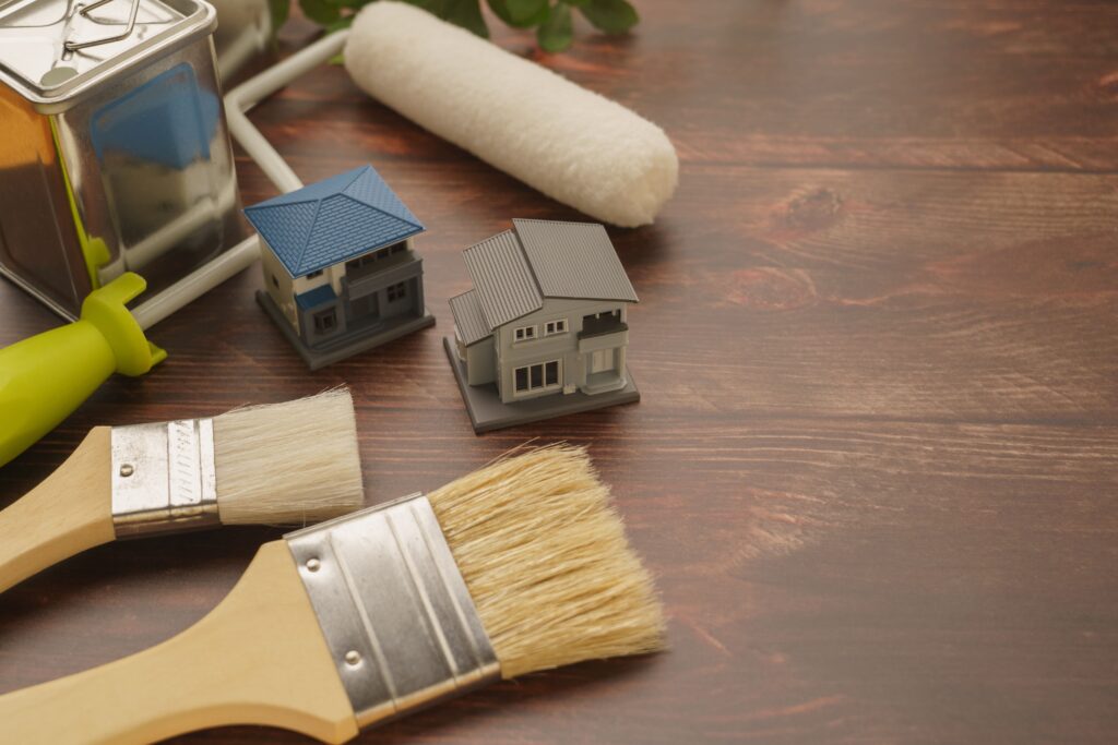 宮城県仙台市で住まいを引き締める黒の外壁塗装｜ドローン点検で安心施工を行う空装